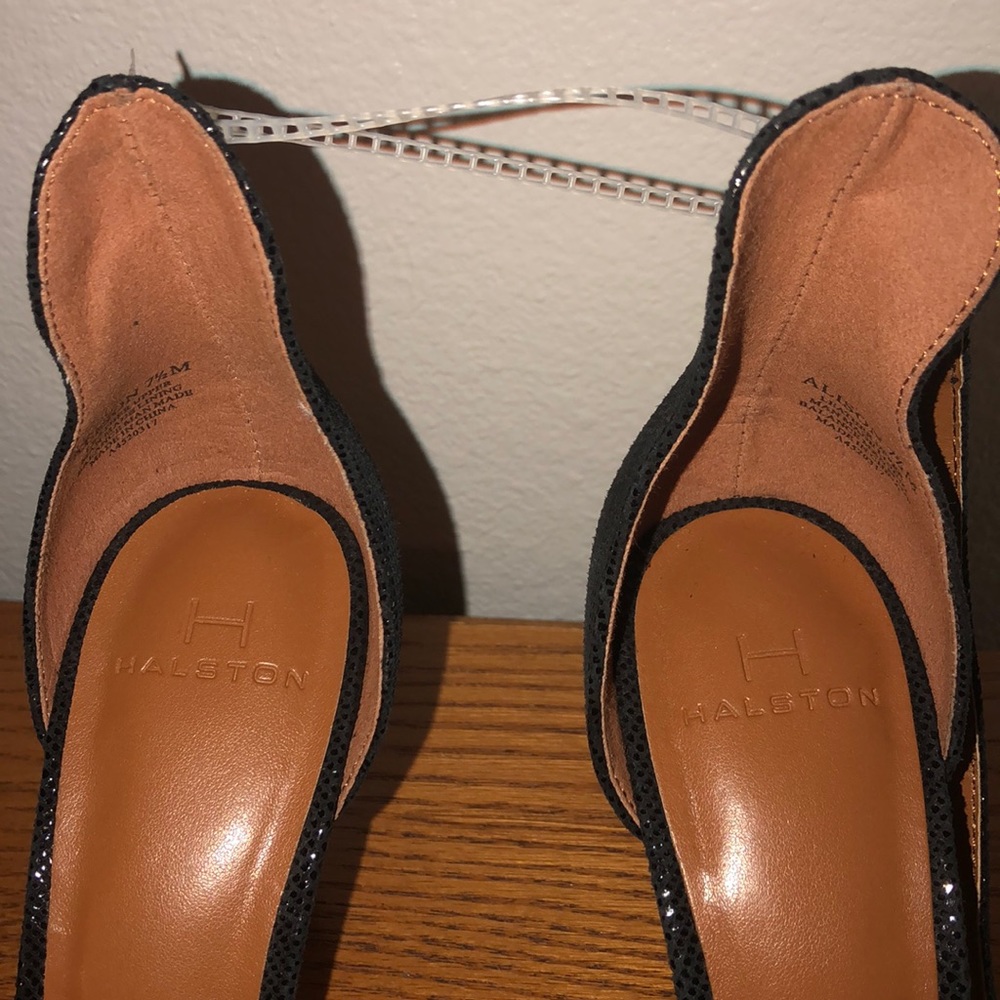 High heels - Picture 6 of 8